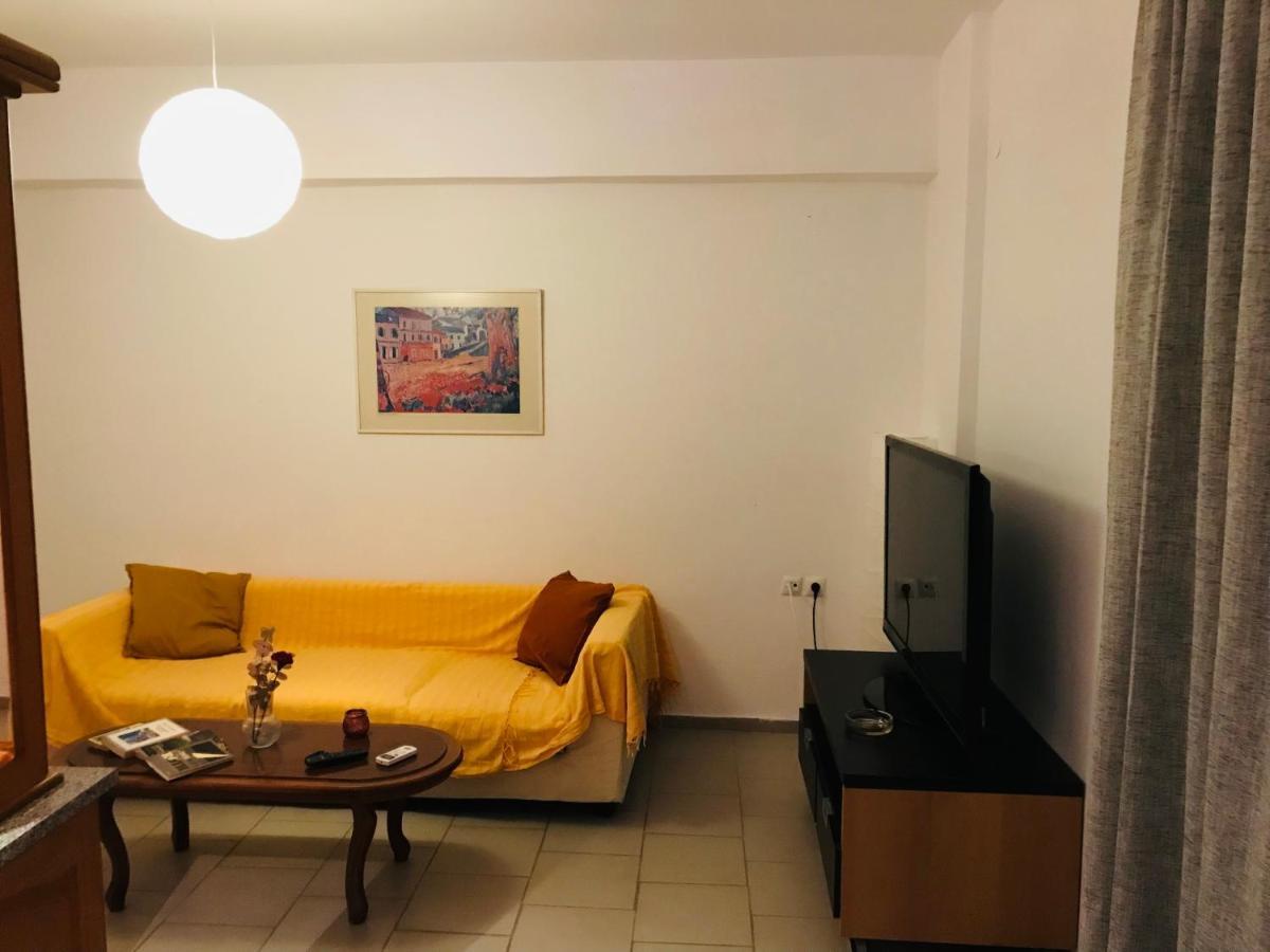 Akrata V Apartment Exteriér fotografie