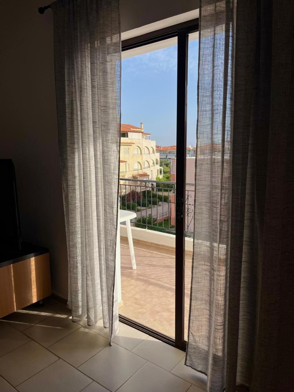 Akrata V Apartment Exteriér fotografie